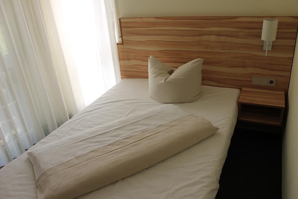 Hotel Weissach Am Neuenbuehl Oda fotoğraf